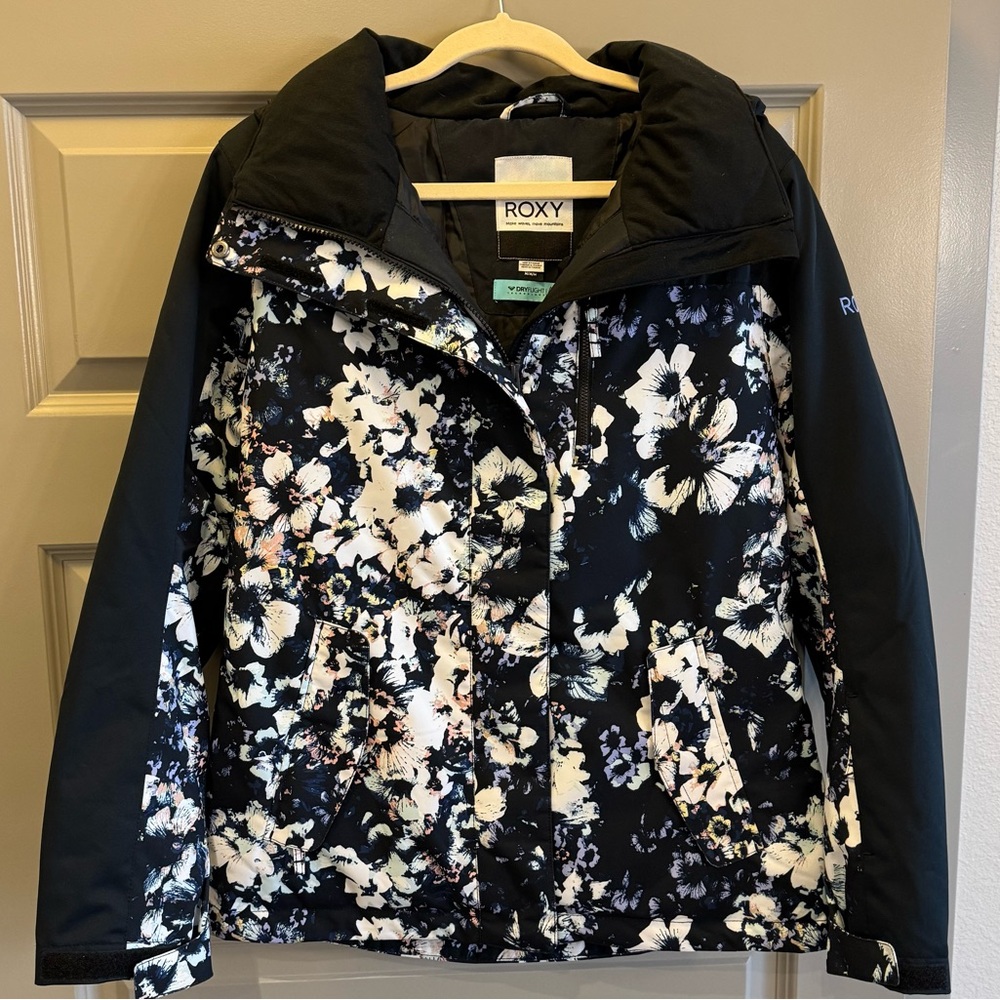 Roxy Women's Black Floral Snow Jacket